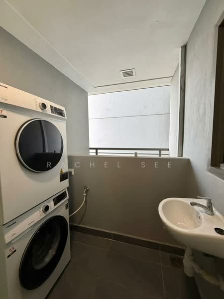 Condominium for Rent at Iskandar Residences - Rachel See - Balcony - PropertyGuru.com.my