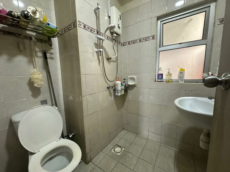 Condominium for Sale at Kelana Mahkota - Allen Tan - Bathroom - PropertyGuru.com.my