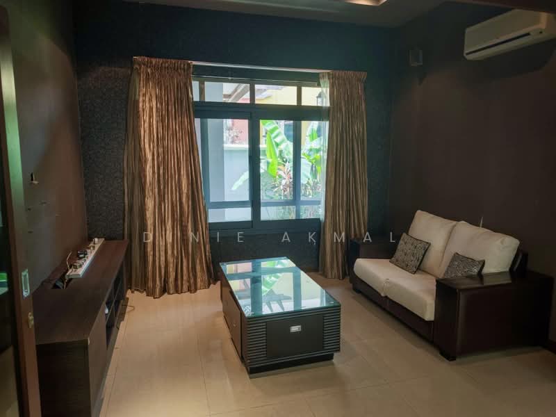Rumah Banglo untuk Dijual di Setia Eco Park (Setia Alam) - Dinie Akmal - Living Room - PropertyGuru.com.my