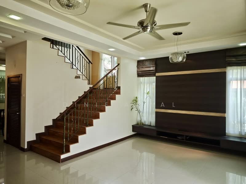 Rumah Banglo untuk Dijual di Setia Eco Park (Setia Alam) - Dinie Akmal - Living Room - PropertyGuru.com.my