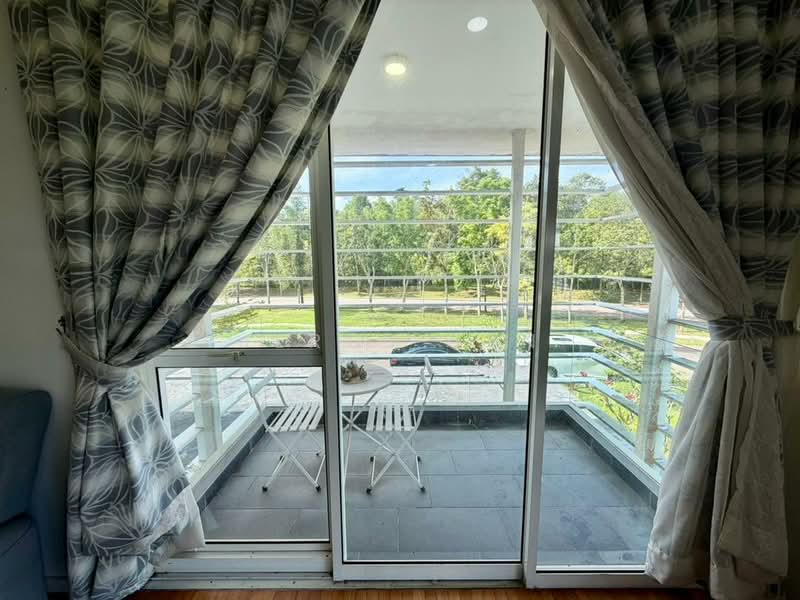 Rumah Berkembar untuk Dijual di East Ledang (Iskandar Puteri (Nusajaya)) - Jercy Ten - Balcony - PropertyGuru.com.my