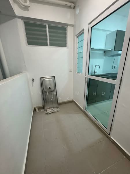 Condominium for Rent at Havana Beach Residences - Danial Mohd Zaki - Kitchen - PropertyGuru.com.my