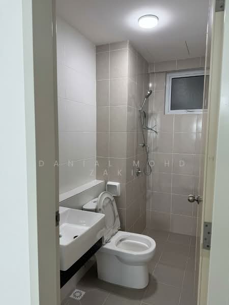 Condominium for Rent at Havana Beach Residences - Danial Mohd Zaki - Bathroom - PropertyGuru.com.my