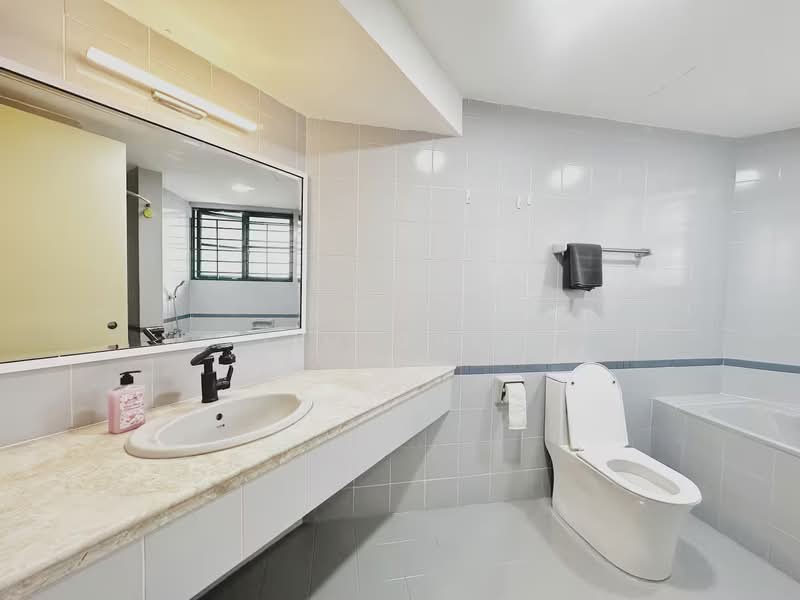 Condominium for Rent at The Straits View Condominium - Jim Chee - Bathroom - PropertyGuru.com.my
