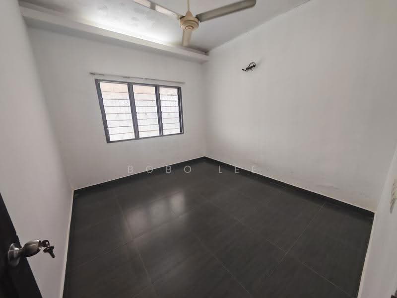 1-storey Terraced House for Sale in Jalan Klang Lama (Old Klang Road) (Kuala Lumpur) - Bobo Lee - Interior - PropertyGuru.com.my