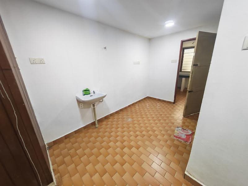 1-storey Terraced House for Sale in Jalan Klang Lama (Old Klang Road) (Kuala Lumpur) - Bobo Lee - Interior - PropertyGuru.com.my