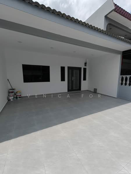 Rumah Teres 2 Tingkat untuk Dijual di Taman Ungku Tun Aminah (Skudai) - Venica For - Exterior - PropertyGuru.com.my