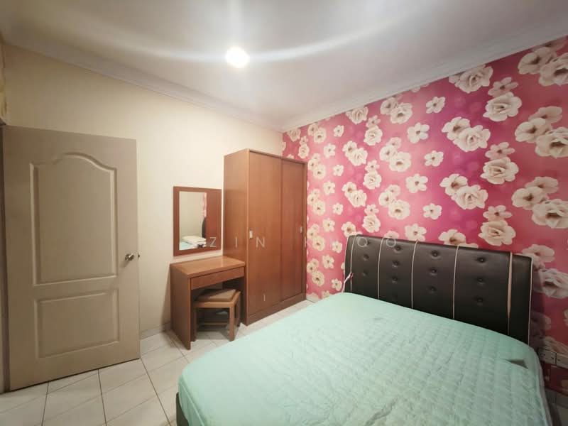 Condominium for Rent at Golf Vista Resort Homes - Qazin Khoo - Bedroom - PropertyGuru.com.my