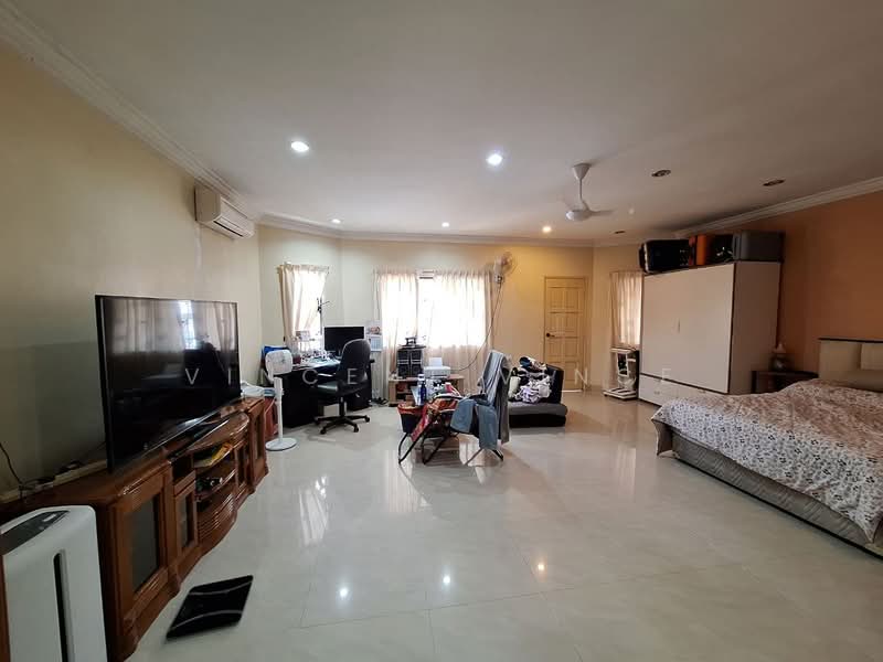 Rumah Teres 2 Tingkat untuk Dijual di Bandar Tun Hussein Onn (Cheras) - Vincent Vince - Bedroom - PropertyGuru.com.my