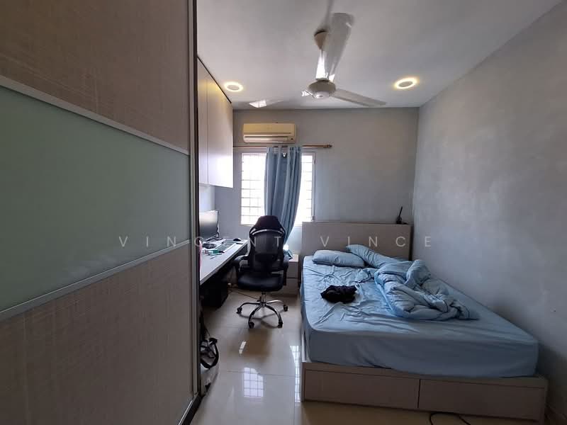 Rumah Teres 2 Tingkat untuk Dijual di Bandar Tun Hussein Onn (Cheras) - Vincent Vince - Bedroom - PropertyGuru.com.my