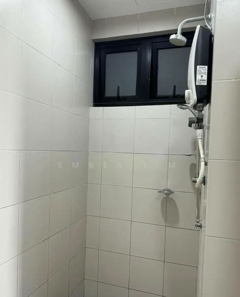 Service Residence for Sale at Meridin Suites @ The Meridin - Ember Lim - Bathroom - PropertyGuru.com.my