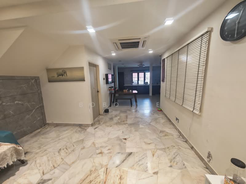 2-storey Terraced House for Sale in Bandar Baru Sri Petaling (Sri Petaling) - Bobo Lee - Living Room - PropertyGuru.com.my