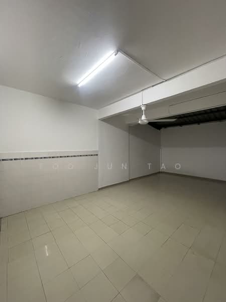 Rumah Teres 1.5 Tingkat untuk Disewa di Taman Megah Ria (Masai) - Foo Jun Tao - PropertyGuru.com.my
