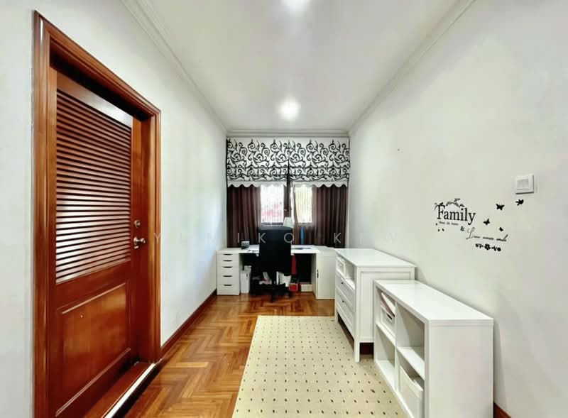 2.5-storey Terraced House for Sale in Taman Tun Dr Ismail (Kuala Lumpur) - Yumiko Kew - Study - PropertyGuru.com.my