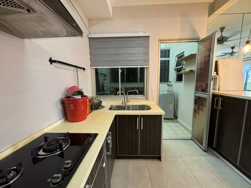 Pangsapuri untuk Dijual di Villa Pavilion - Hasliza Hassan - Kitchen - PropertyGuru.com.my
