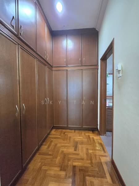 Semi-Detached House for Sale in Taman Molek (Johor Bahru) - Sky Tan - Interior - PropertyGuru.com.my