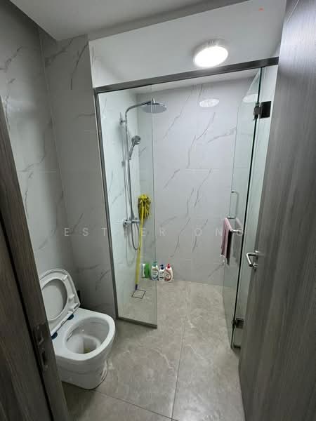 Servis Apartment untuk Dijual di Agile Bukit Bintang - Esther Ong - Bathroom - PropertyGuru.com.my
