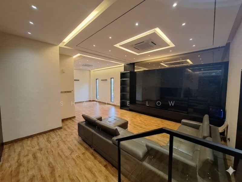 Bungalow for Sale in Bandar Puteri Puchong (Puchong) - Shanice Low - Living Room - PropertyGuru.com.my
