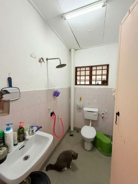 Rumah Teres 2 Tingkat untuk Dijual di Gelang Patah (Johor) - Jin Teok - Bathroom - PropertyGuru.com.my