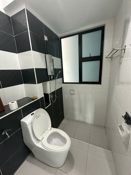 Servis Apartment untuk Disewa di The Sky Executive Suites - Jin Teok - Bathroom - PropertyGuru.com.my