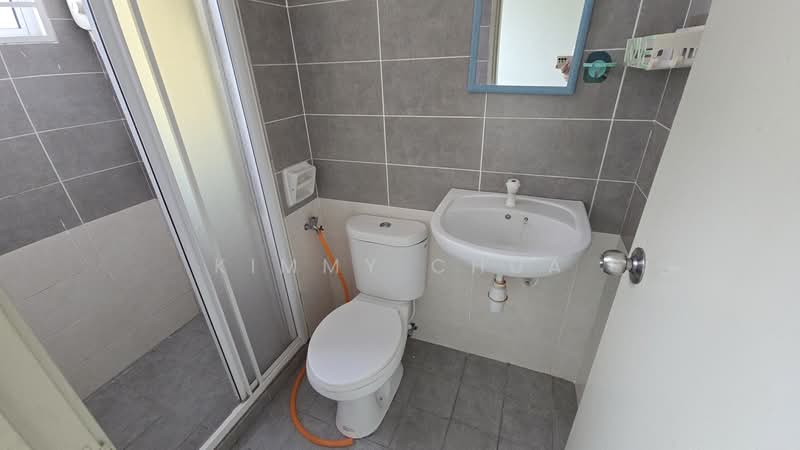 Rumah Teres 2 Tingkat untuk Dijual di Goodview Heights (Kajang) - Kimmy Chua - Bathroom - PropertyGuru.com.my