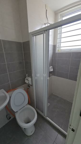 Rumah Teres 2 Tingkat untuk Dijual di Goodview Heights (Kajang) - Kimmy Chua - Bathroom - PropertyGuru.com.my