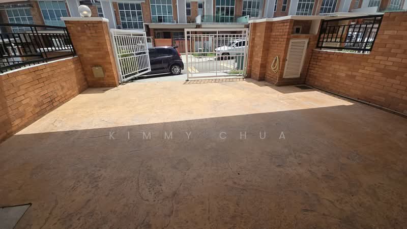 Rumah Teres 2 Tingkat untuk Dijual di Goodview Heights (Kajang) - Kimmy Chua - Exterior - PropertyGuru.com.my