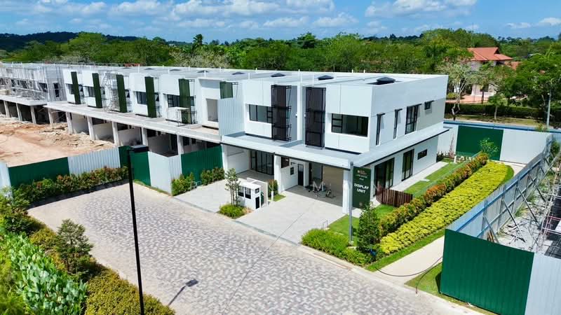 2-storey Terraced House for Sale in Gelang Patah (Johor) - Darren Mong - PropertyGuru.com.my