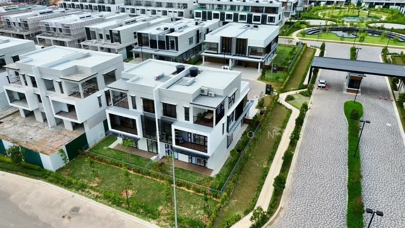 Rumah Berkembar untuk Dijual di Gelang Patah (Johor) - Darren Mong - PropertyGuru.com.my