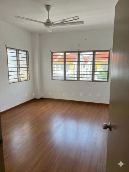 2-storey Terraced House for Sale in Bandar Rinching Seksyen 6 (Semenyih) - Kent Chong - Interior - PropertyGuru.com.my