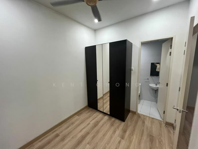 Rumah Berkembar untuk Dijual di Semenyih (Selangor) - Kent Chong - Bedroom - PropertyGuru.com.my