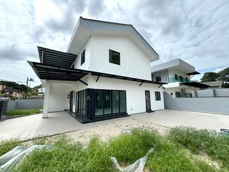 Semi-Detached House for Sale in Kampung Mahmoodiah (Johor Bahru) - Claire Lai - Exterior - PropertyGuru.com.my