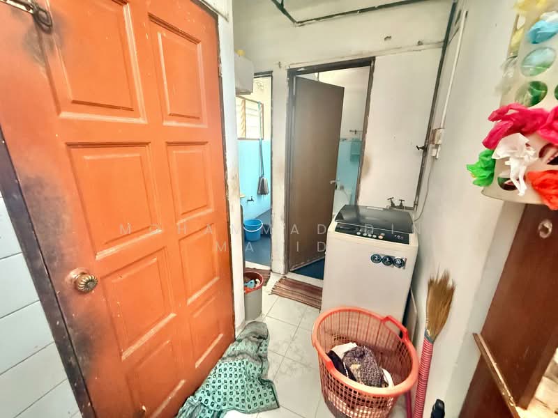Rumah Teres 1 Tingkat untuk Dijual di Seksyen 17 (Shah Alam) - Mohammad Din Majid - Interior - PropertyGuru.com.my