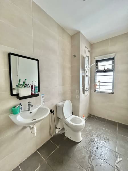 Rumah Teres 2 Tingkat untuk Dijual di Shah Alam (Selangor) - Mohammad Din Majid - Bathroom - PropertyGuru.com.my