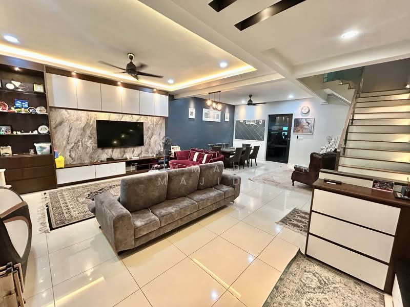 Rumah Teres 2 Tingkat untuk Dijual di Shah Alam (Selangor) - Mohammad Din Majid - Living Room - PropertyGuru.com.my