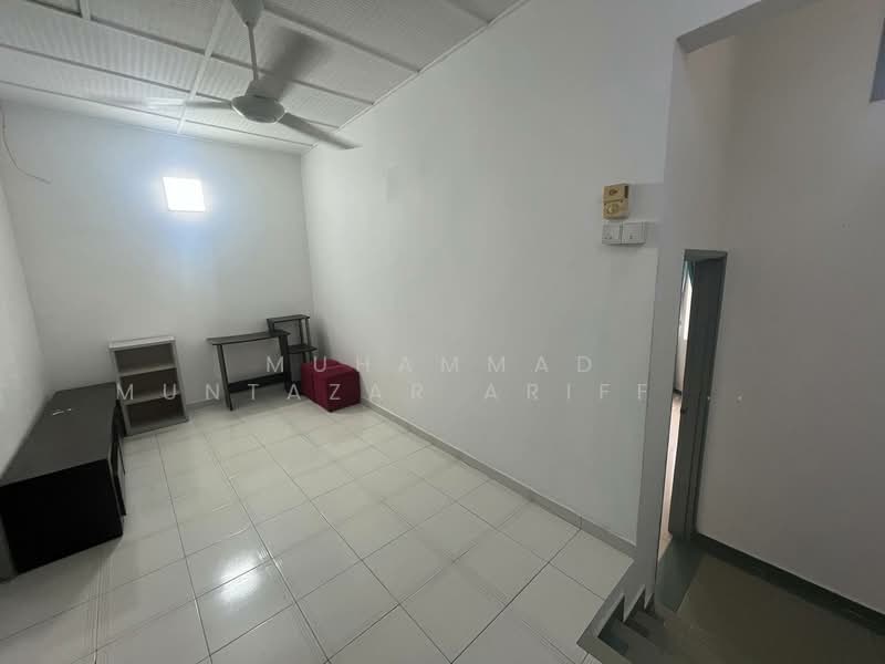 2-storey Terraced House for Sale in Seksyen 5 Wangsa Maju (Wangsa Maju) - MUHAMMAD MUNTAZAR ARIFF JOHOR - Interior - PropertyGuru.com.my