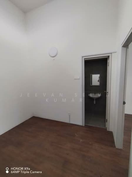 Rumah Teres 2 Tingkat untuk Dijual di Dengkil (Selangor) - Jeevan Selva Kumar - PropertyGuru.com.my