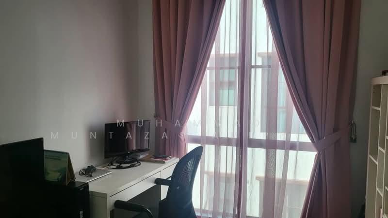 Condominium for Rent at Isle of Kamares - MUHAMMAD MUNTAZAR ARIFF JOHOR - Study - PropertyGuru.com.my