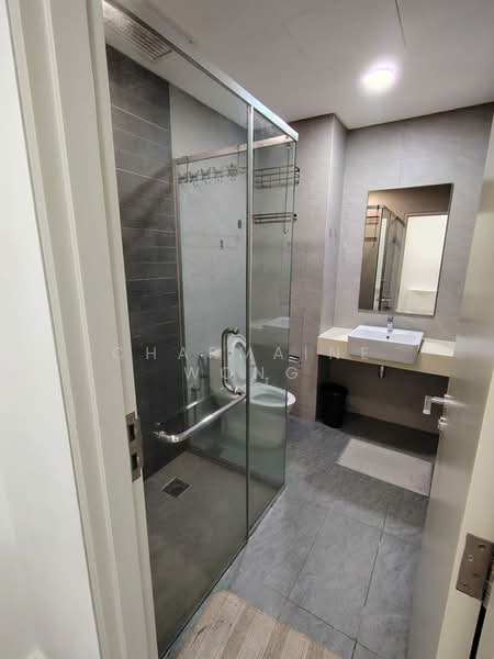 Kondominium untuk Disewa di Vivo Residential Suites - Charmaine Wong - Bathroom - PropertyGuru.com.my
