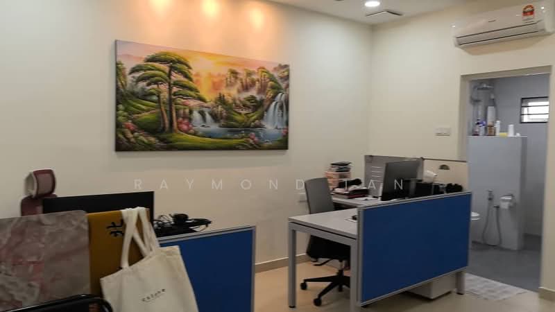 Rumah Teres 2 Tingkat untuk Dijual di Petaling Jaya (Selangor) - Raymond Tan - Study - PropertyGuru.com.my