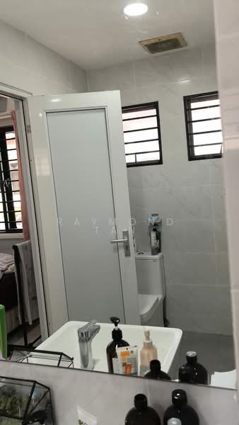 Rumah Teres 2 Tingkat untuk Dijual di Petaling Jaya (Selangor) - Raymond Tan - Bathroom - PropertyGuru.com.my