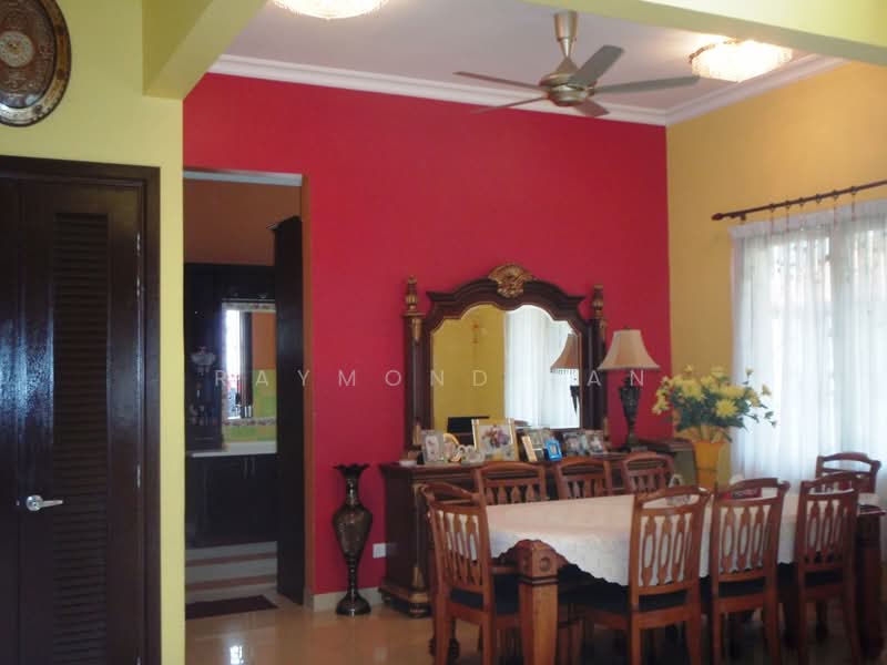 Rumah Berkembar untuk Dijual di Mutiara Damansara (Selangor) - Raymond Tan - Dining Room - PropertyGuru.com.my
