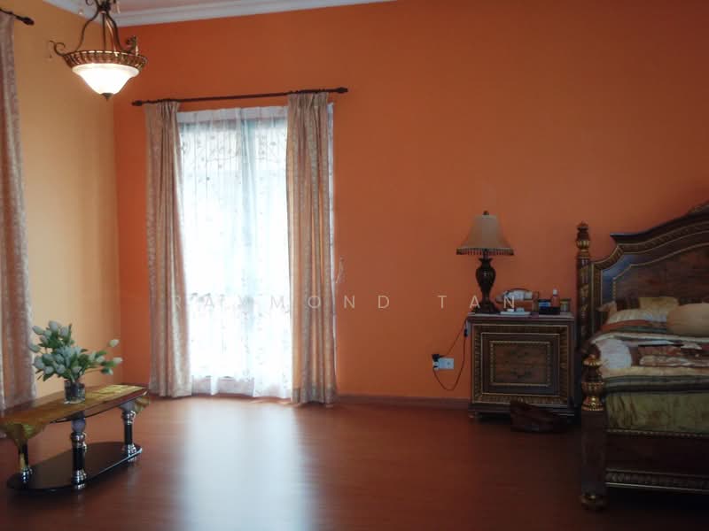Rumah Berkembar untuk Dijual di Mutiara Damansara (Selangor) - Raymond Tan - Bedroom - PropertyGuru.com.my