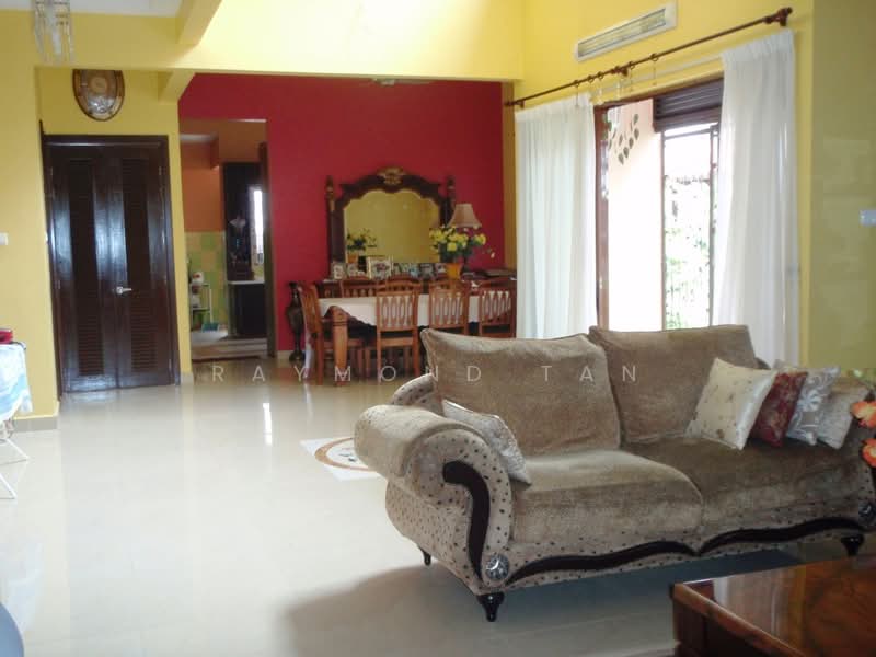 Rumah Berkembar untuk Dijual di Mutiara Damansara (Selangor) - Raymond Tan - Living Room - PropertyGuru.com.my