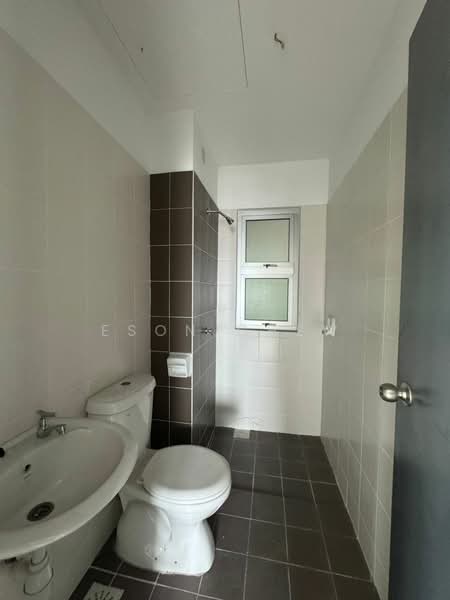 Servis Apartment untuk Disewa di Saville @ Kajang - Eson Chew - Bathroom - PropertyGuru.com.my