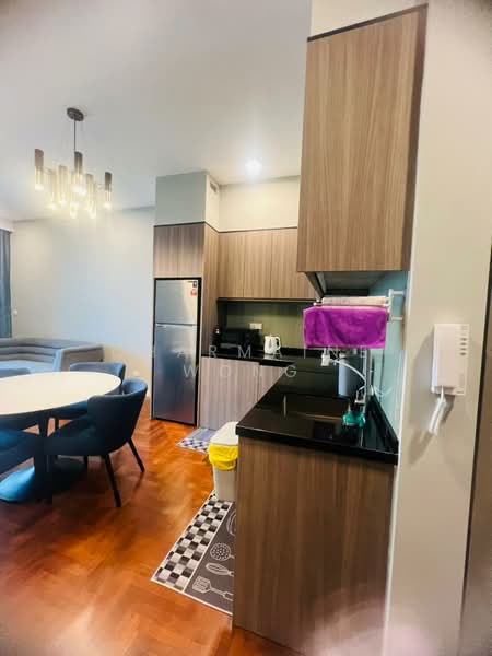 Servis Apartment untuk Disewa di Bloomsvale Menara Vista Petaling - Charmaine Wong - Kitchen - PropertyGuru.com.my