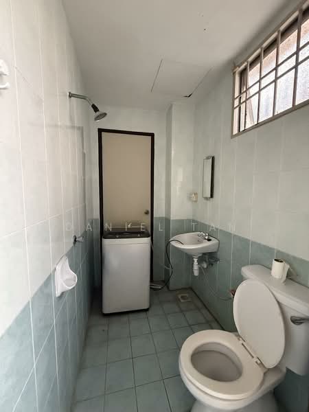 Rumah Teres 2 Tingkat untuk Dijual di Taman Seri Minang (Cheras) - Daniel Tan - Bathroom - PropertyGuru.com.my