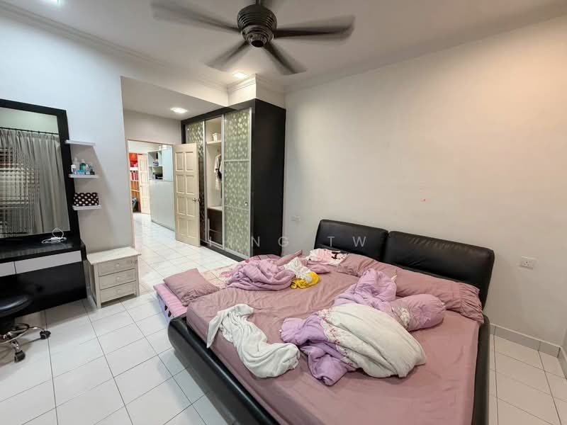 3-storey Terraced House for Sale in Laman Rimbunan (Kepong) - Kiing TW - Bedroom - PropertyGuru.com.my