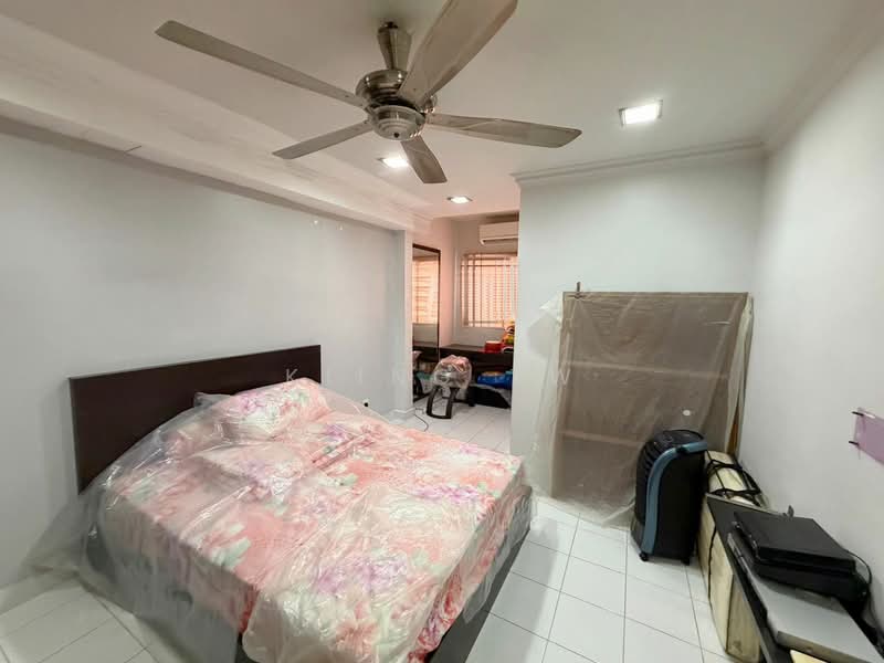 3-storey Terraced House for Sale in Laman Rimbunan (Kepong) - Kiing TW - Bedroom - PropertyGuru.com.my