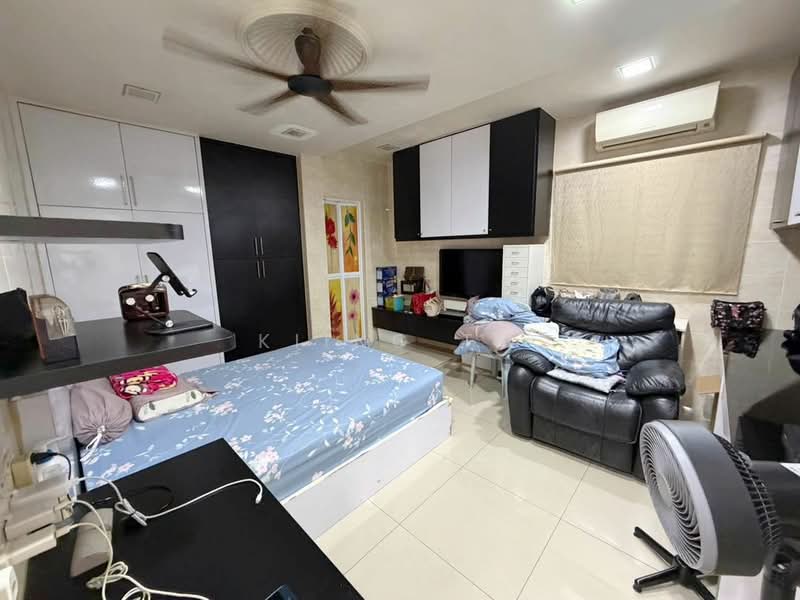 3-storey Terraced House for Sale in Laman Rimbunan (Kepong) - Kiing TW - Bedroom - PropertyGuru.com.my
